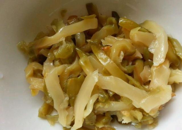 喜欢吃榨菜吗?学会自己做,腌制两天就可以吃,简单又美味