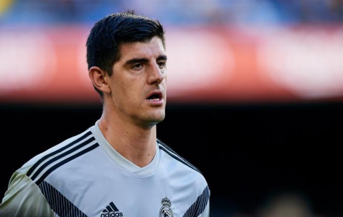 世界杯最佳门将已无脸见人,他让皇马丢尽了颜面|库尔图瓦|埃瓦尔|皇马