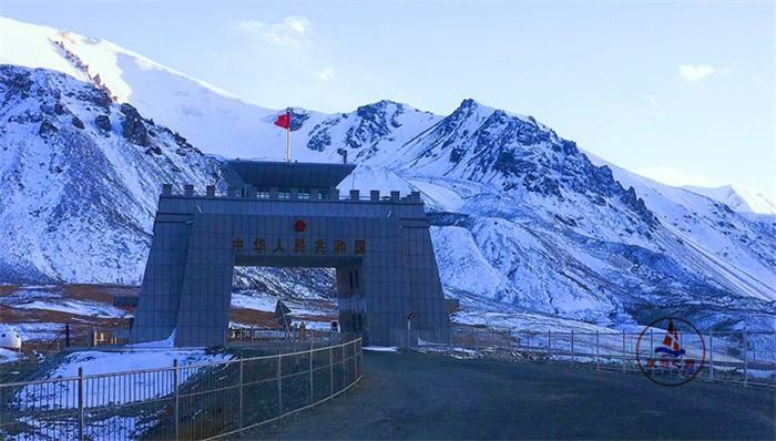 世界上海拨最高口岸中国最西边的国门每年只开放6个月