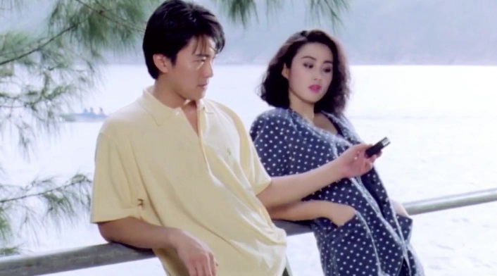 张敏现身郭富城演唱会,时隔多年再次同框,依旧亲切如故