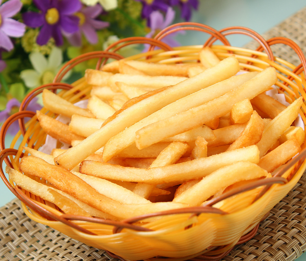 炸土豆条时,万万别直接下油锅,多加"1步",又香又脆,不变黑