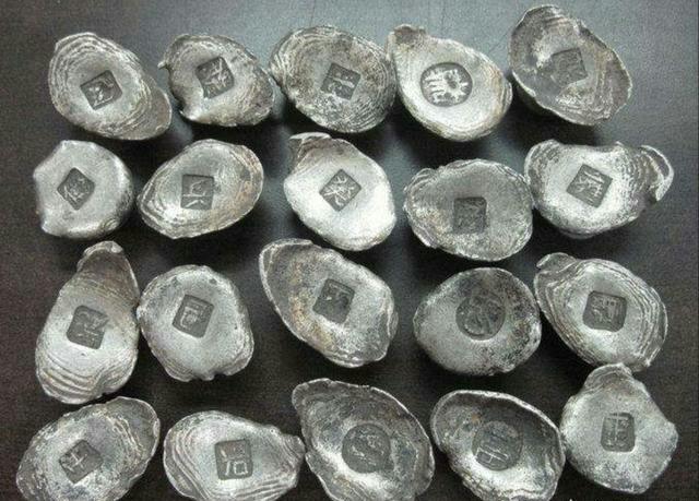 清朝时的一两银子值现在多少钱