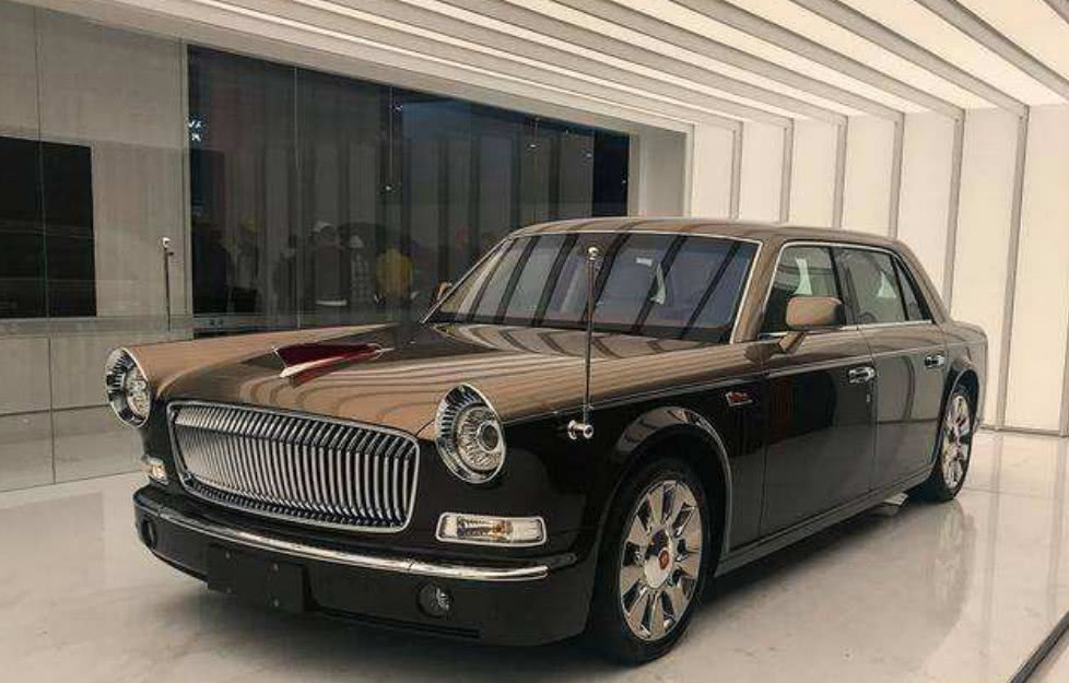 全新红旗l5双色版,中国劳斯莱斯,端庄大气告诉你什么叫气场