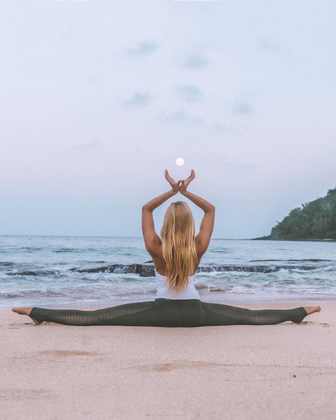 十二个瑜伽体式,帮助女人赶走体寒