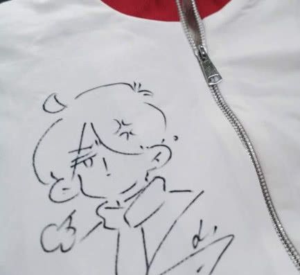 校服上的"小叛逆",第一组:学生党抢着画,完虐老师大佬,酷!