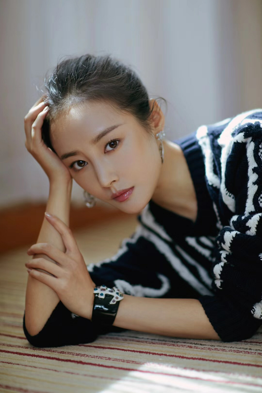 能让乾隆皇帝"欲罢不能"的美色,原来是令妃的美发