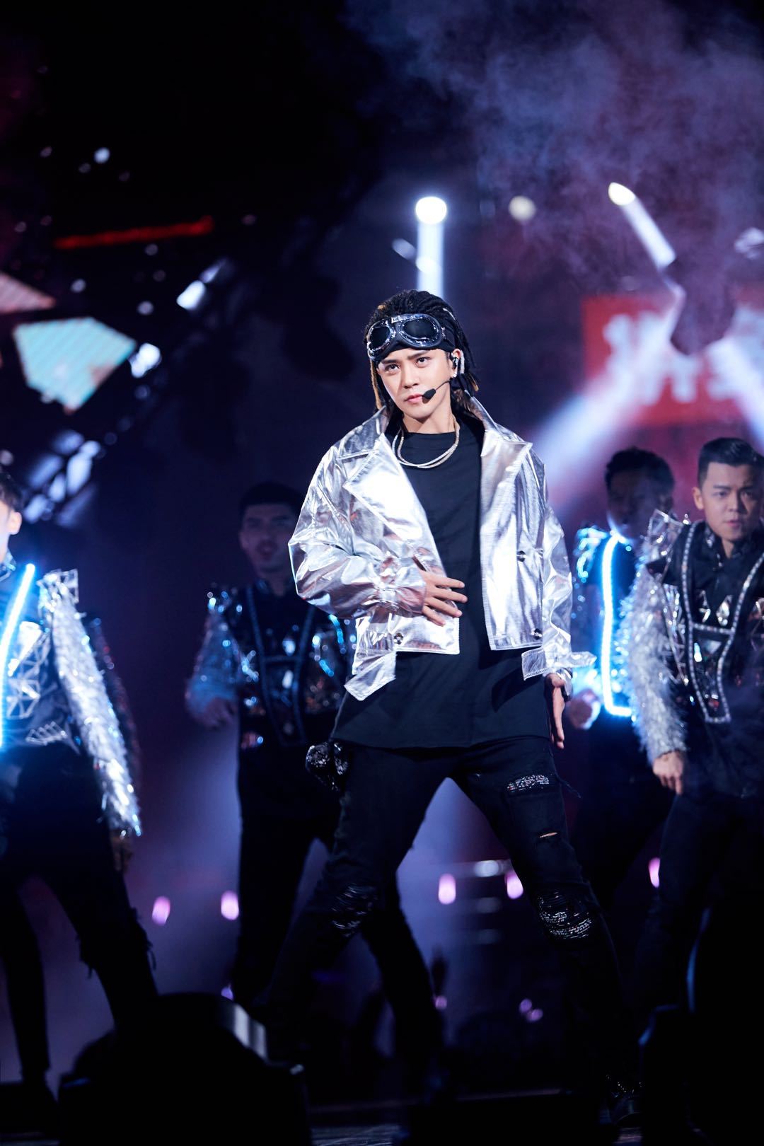 罗志祥跨年演出no joke 率近百位舞者登台超震撼|no joke|3d|罗志祥_