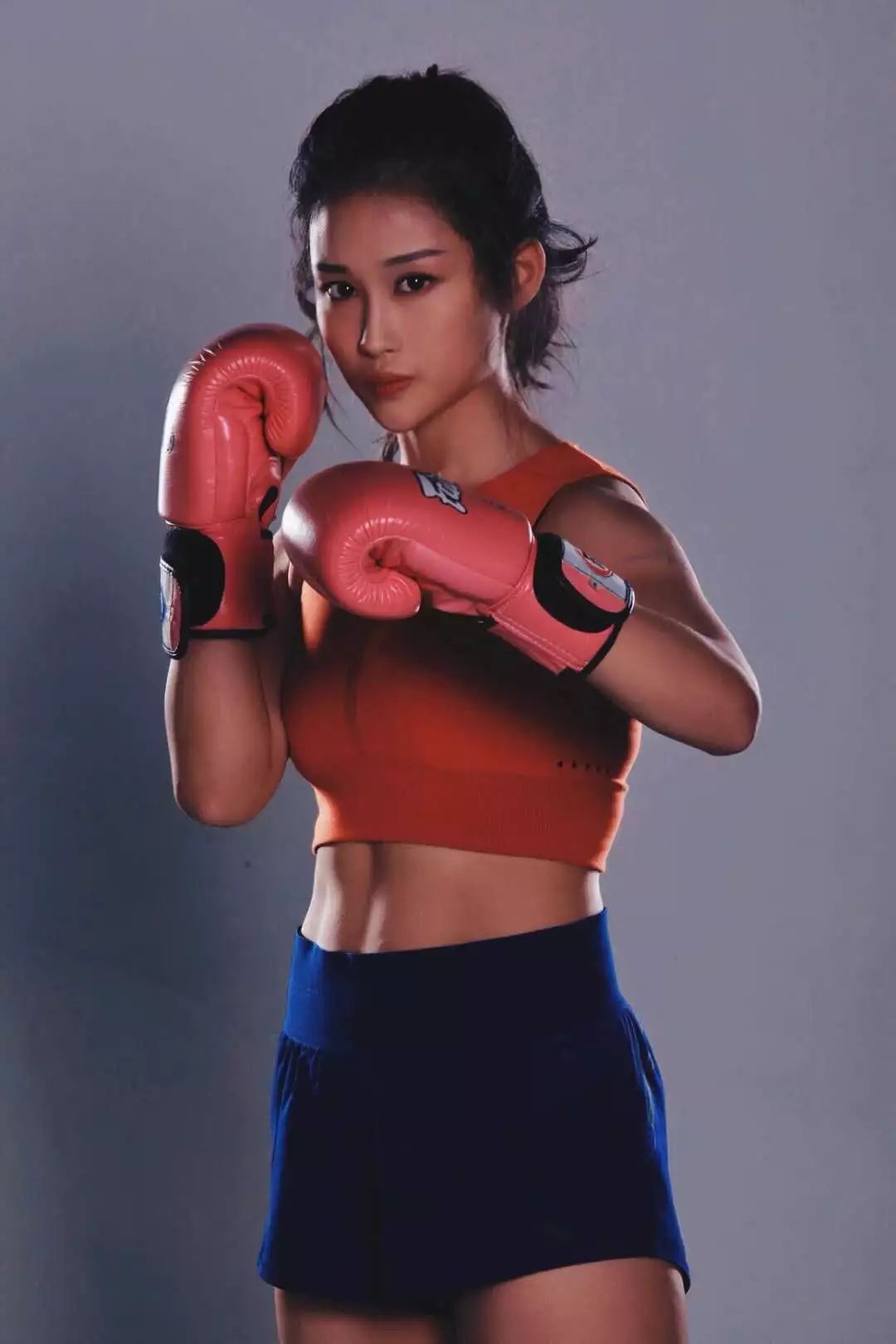 明日武林风举牌女郎上台打比赛?真相令所有人都误会了!