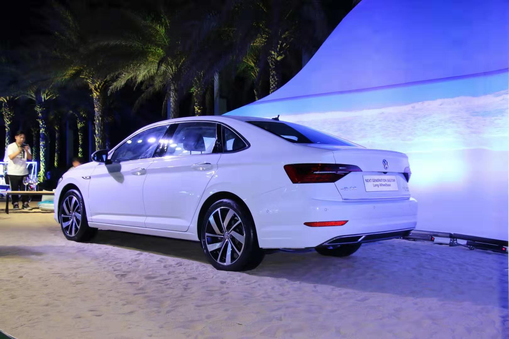 一汽-大众全新速腾长轴版上市