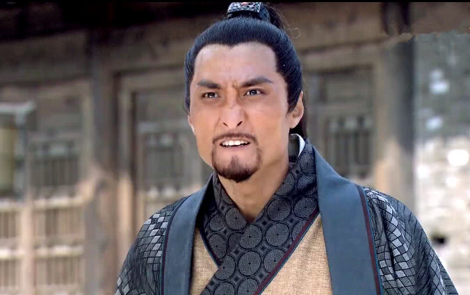 水浒传里的林冲,一个体制内的牺牲品,其悲剧的根源又是什么?