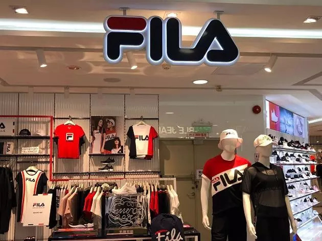 安踏收购始祖鸟?圈哥真没开玩笑!这可能会是安踏的下一个fila