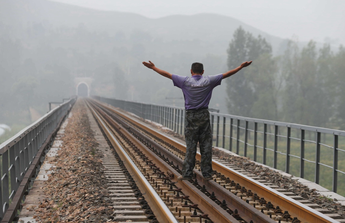 1947年父亲爬火车去谋生 （作者：王春普）
