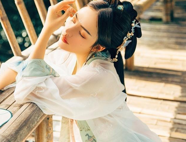 心理学:你觉得哪个女子最有仙气,测古代的你是哪朝皇帝的妃子?