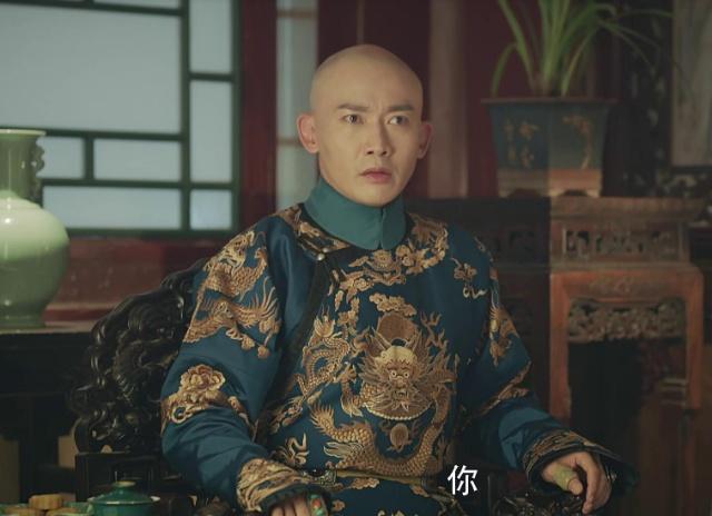 《延禧攻略》皇帝召璎珞侍寝,宽衣时看到了什么,为何毫无兴趣?