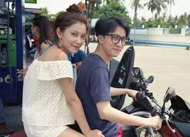 因为,对外界来说,若不是因为薛之谦,估计谁也不认识李雨桐吧.