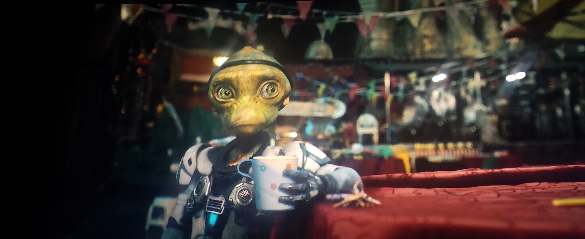 疯狂的外星人2天斩获6亿黄渤沈腾徐峥三大王炸齐聚