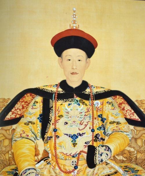 熬死了一群哥哥,得了皇位,到手发现接了世界上最大的烂摊子