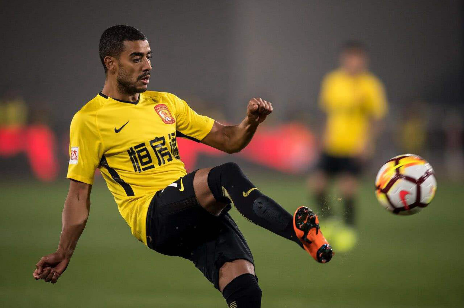 权健球员发声:亚洲杯目标夺得冠军,国足和一流强队没差距!