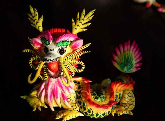 生13个孩子凑十二生肖有点难,学做中国特有十二生肖花馍吧!