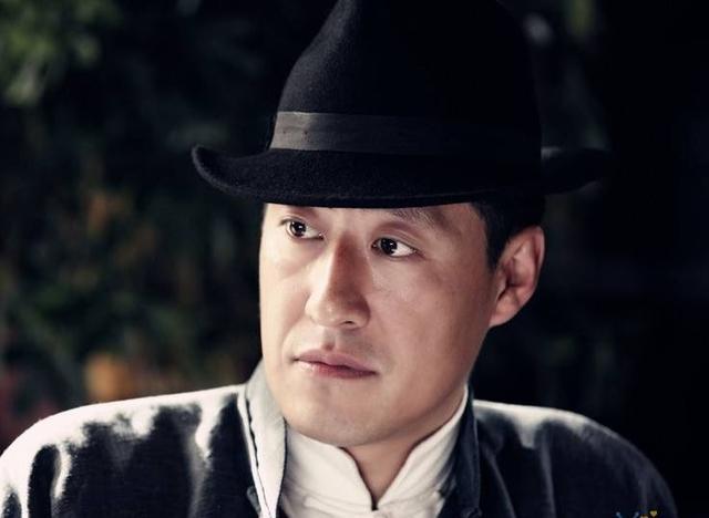 他抛弃原配娶小娇妻,婚后狂生3胎不停歇,前妻至今无法释怀