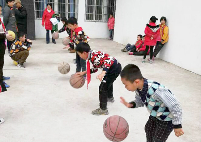 南充市高坪第三小学举办2018年冬季运动会|跳绳|高坪|南充市_新浪新闻