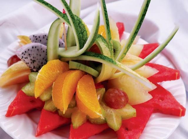 心理测试:你最想吃哪一盘水果,测一测最爱你的那个人是谁