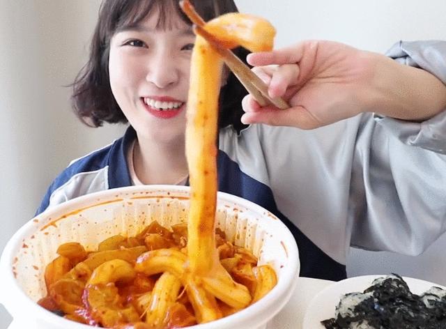 这个中华美食在韩国吃播界火了但中国网友却表示不认识
