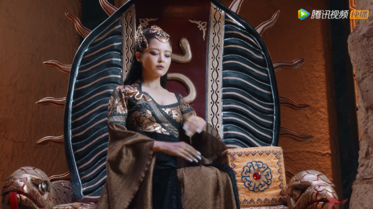 《斗破苍穹》里辛芷蕾饰演的美杜莎是萧炎的两位妻子之一,不知道电视