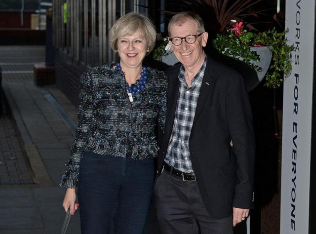 英媒:英国首相特蕾莎·梅表示准备在今年夏天辞去首相职务!