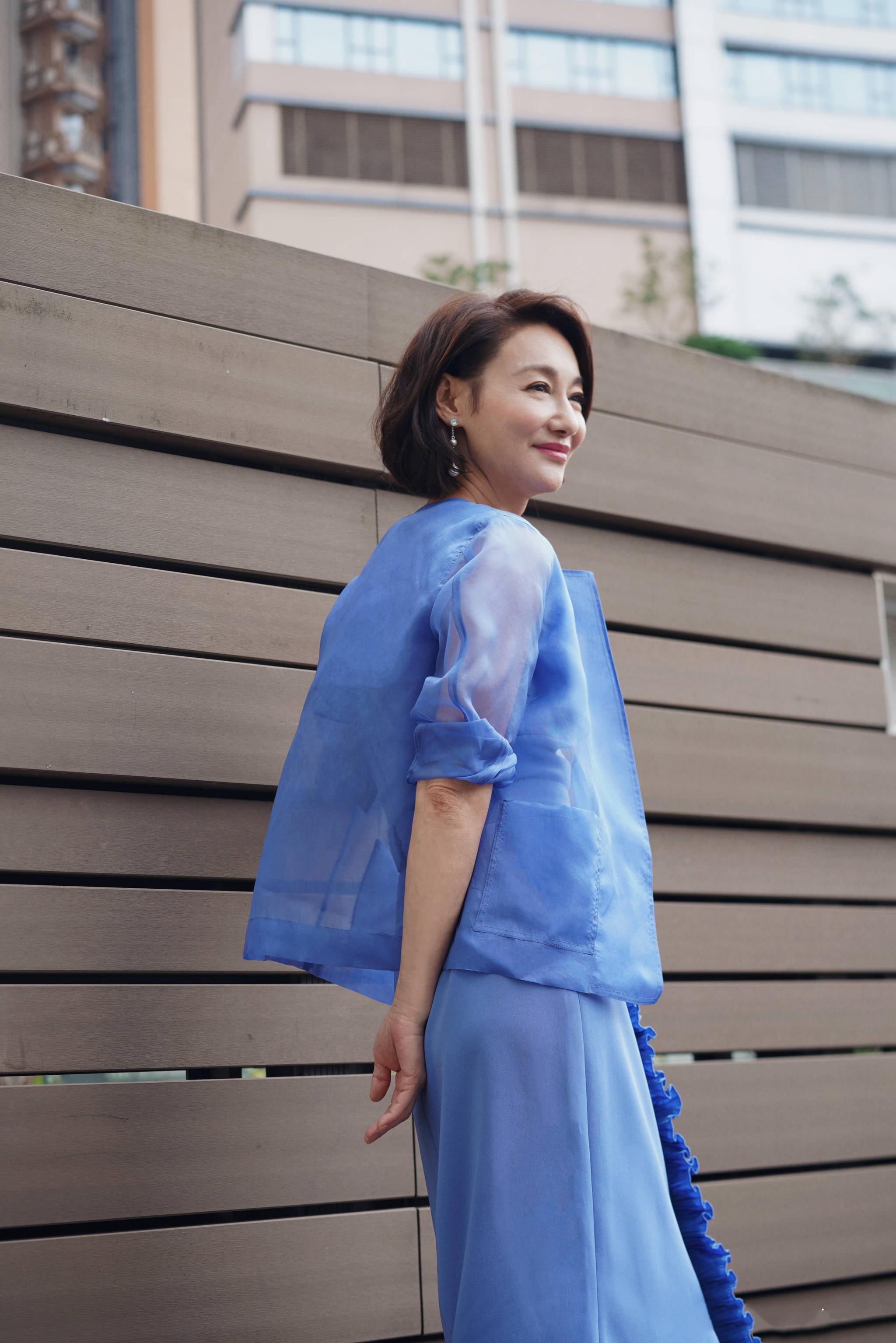 惠英红时尚画报