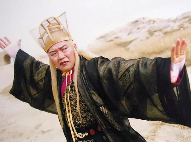 李立群饰演的魏忠贤堪称国产十大经典反派之一.