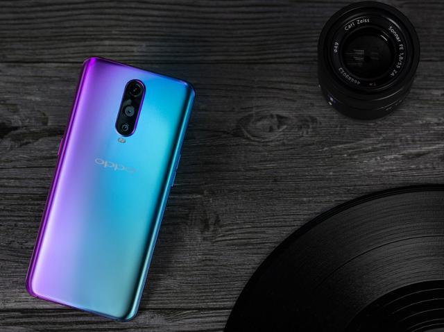 oppor17和r17pro的比较两部手机的差别有哪些