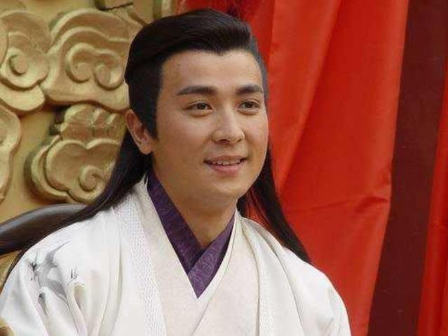 15年前的这部剧,认出了苏有朋,认出了赵雅芝,却没认出贾乃亮