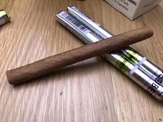 【浓度】清新库贝罗雪茄cubero起源于欧洲从1839年开始生产,是一个