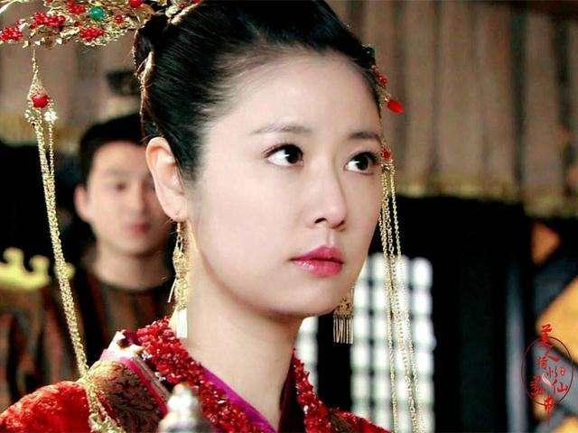 古装剧中非常圣母的女主,如萍马馥雅刘三好,个个让人超嫌弃!
