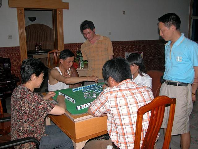 爱打麻将的农民要注意了,若是出现这种情况,可能会被拘留