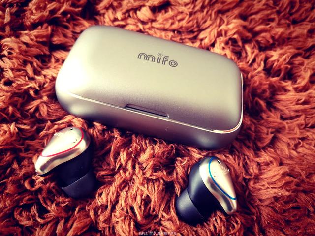 魔浪o5评测:孤傲的等待,真无线动铁运动型蓝牙耳机