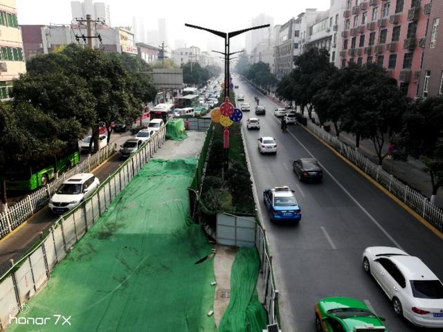 长安区韦曲街道的皂河整治工程近日开工建设