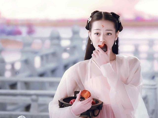 三生三世:素素只有一个朋友,她却只是看上与白浅相似的容貌?