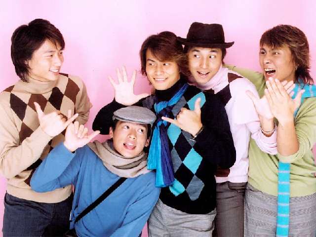4个红极一时的偶像组合,都记得的人暴露年龄,他们仍有超高人气