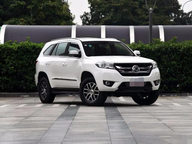 国产普拉多惊艳四座,柴油发动机 四驱,轻松秒杀本尊