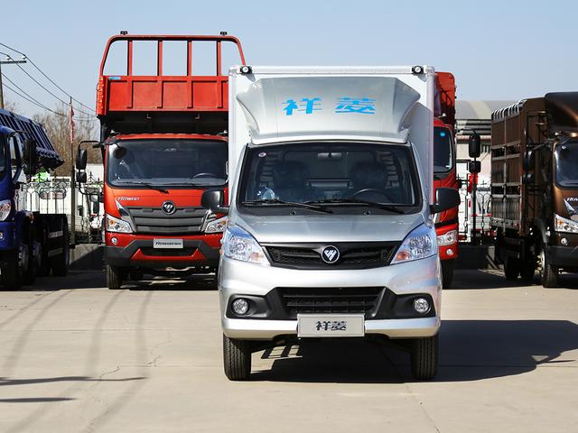 新时代微卡典范实拍祥菱物流之星厢式货车