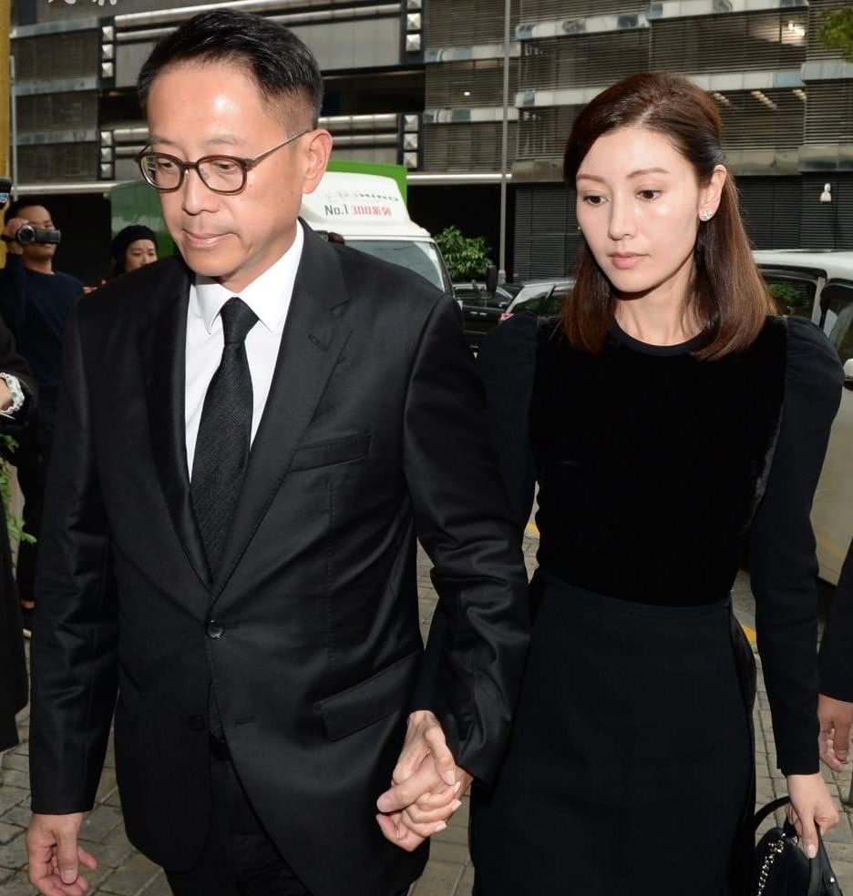 公公去世后李嘉欣首露面,被刘銮雄称为富婆的她懒理400亿遗产