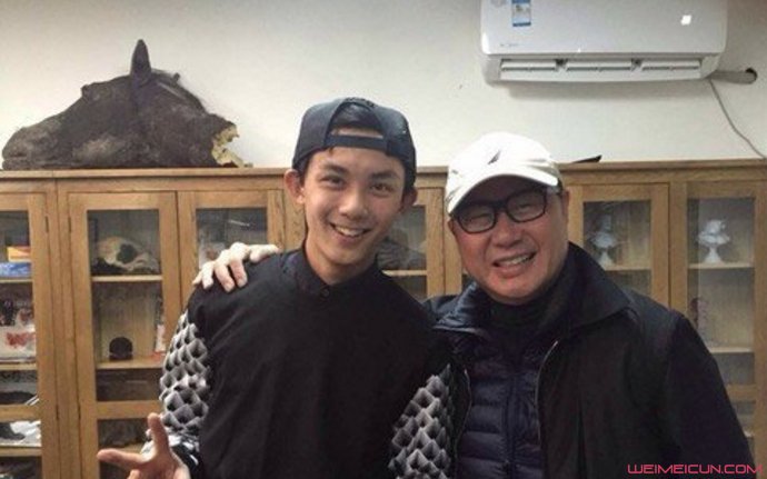 吴磊为什么不提爸爸,吴磊家庭背景曝光爸爸竟如此了得