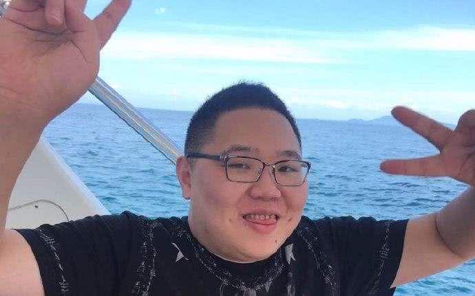 人鱼线pdd:输掉比赛是因为缺少敬畏之心,不光rng