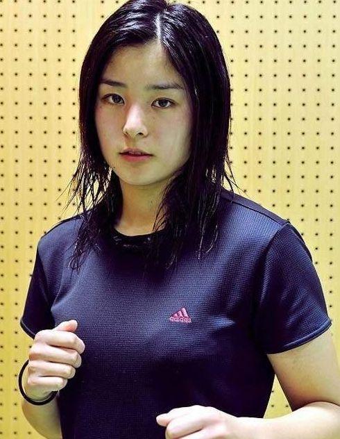 日本最美女拳手,27岁仍单身,网友:一般人不是对手