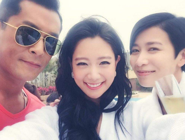 亚洲第一美女克拉拉公布婚讯,与圈外老公低调办婚礼,仅家人出席