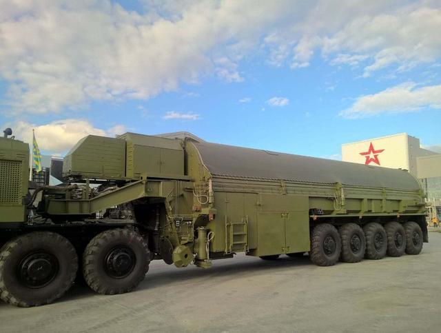 现在东风-31洲际导弹大约有布置12枚左右,东风-31a方面呢却装备了3个