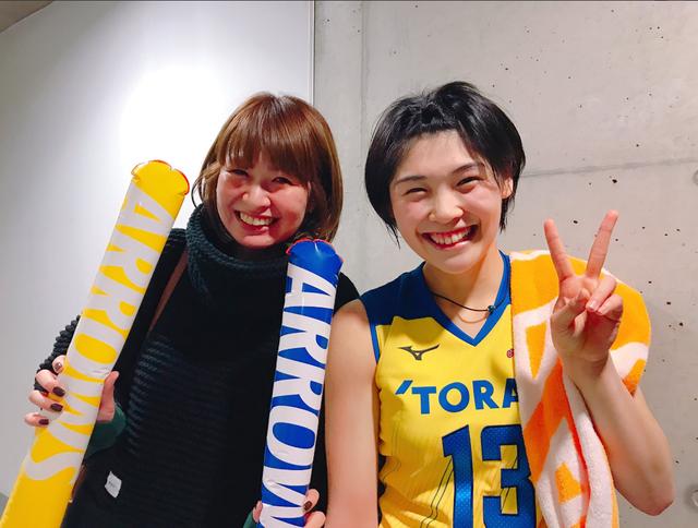 日本王一梅,天才少女黑后爱|王一梅|木村纱织|排球_新浪新闻