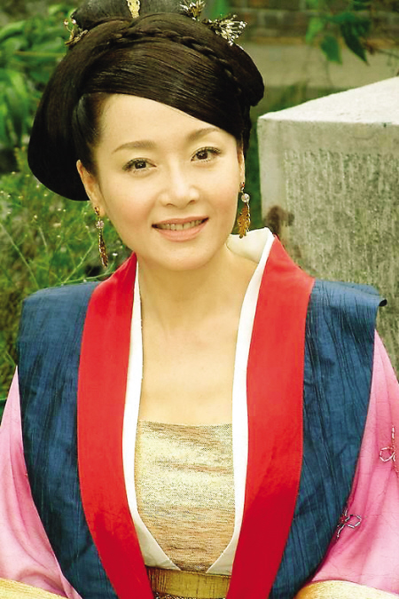 70年代的国际影后,遭遇骗婚逃亡回国,离开万梓良后终身不嫁!